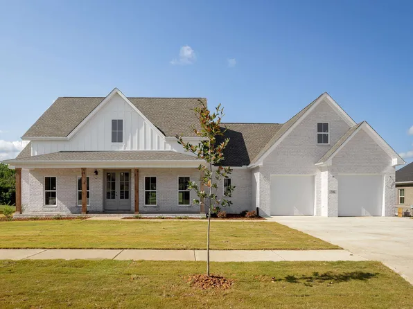 216 Chestnut Oak Dr, Florence, AL 35633