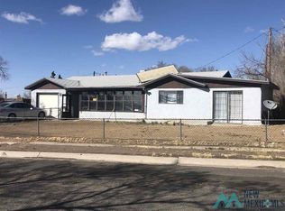 105 E Morgan Cir, Gallup, NM 87301