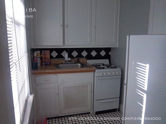 4th image of 1563 N Washington St APT 307