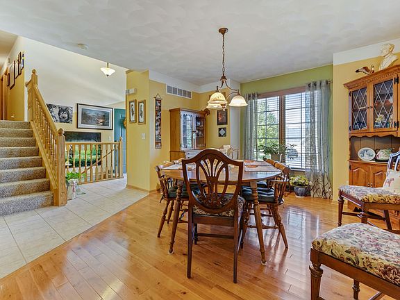 3rd image of 5102 Citadel Ct