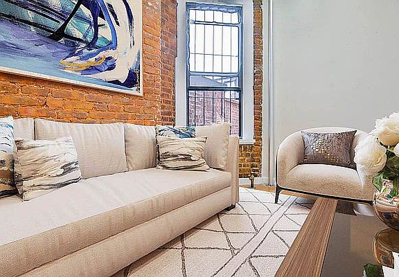 4th image of 167 Mott St #D5