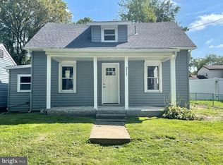 211 W Lake Ave, Blackwood, NJ 08012