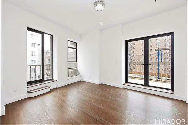 Rented by Mirador Real Estate | media 11