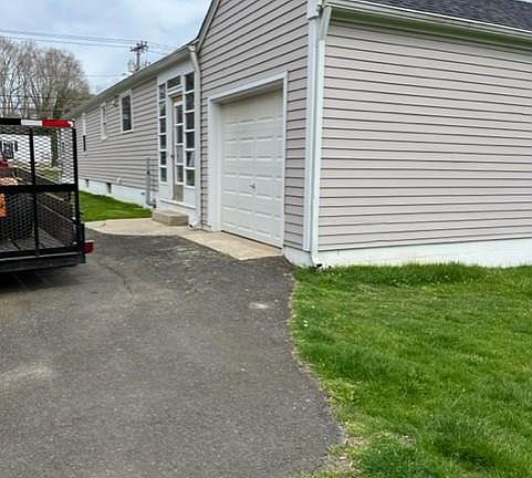 3rd image of 252 Boston Post Rd #252