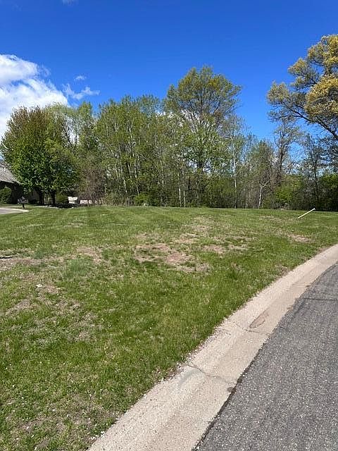 2nd image of 25 Pine Rd