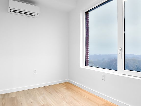 4th image of 974 Carroll St Unit 16B