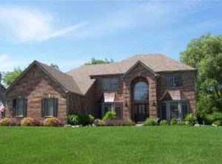 3731 Thunderbird Ln, Prairie Grove, IL 60012