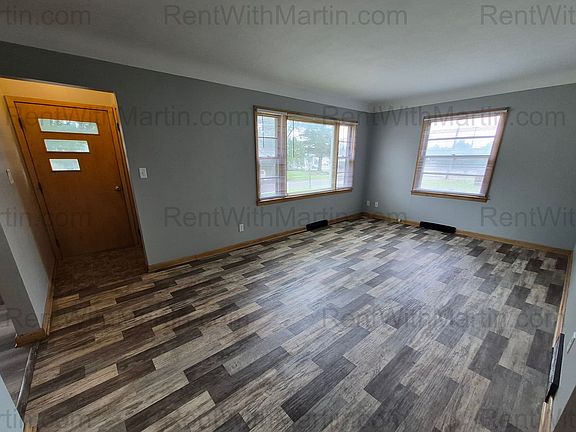 4th image of 413 Hope Ave