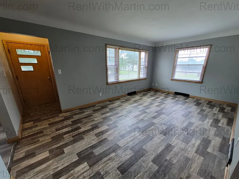 413 Hope Ave — Photo 4