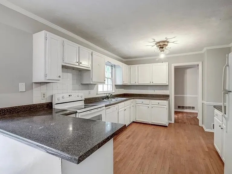 3611 Frey Lake Rd NW — Photo 8