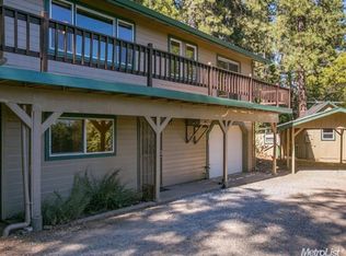 3065 Caldwell Dr, Camino, CA 95709