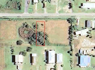 7 Birch Ln, Grand Isle, LA 70358