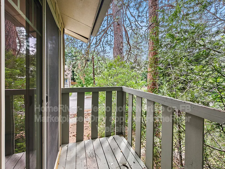 819 E 9th Ave — Photo 13