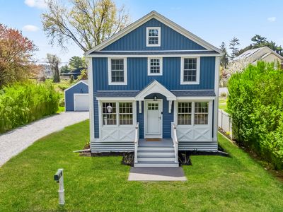 37 Dunhill Drive, Fairfield, CT, 06824