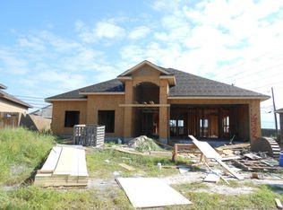 6326 Maximus Dr, Corpus Christi, TX 78414