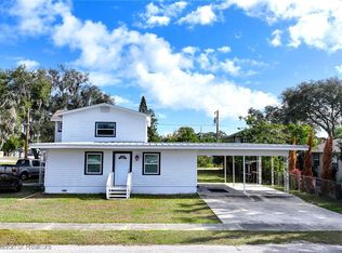 402 S Franklin St, Sebring, FL 33870