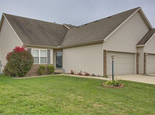 4009 Inverness Rd, Champaign, IL 61822