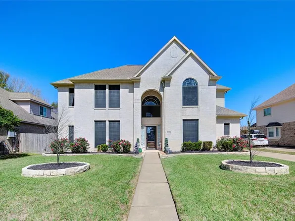 9114 Memorial Hills Dr, Spring, TX 77379