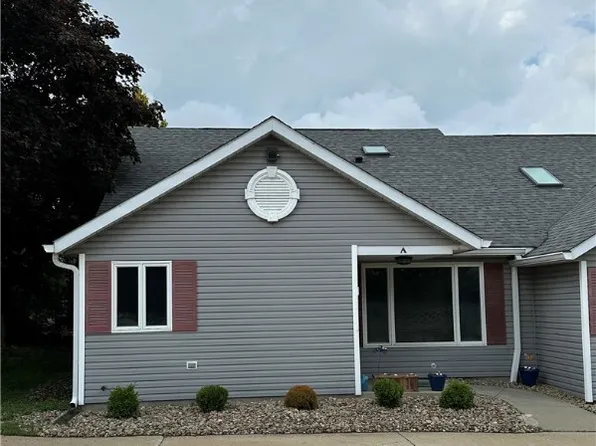 160 Bryn Mawr St Unit A, Ravenna, OH 44266