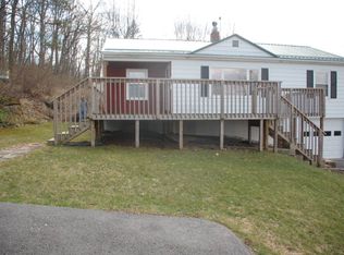2812 Clovis St, Bluefield, WV 24701