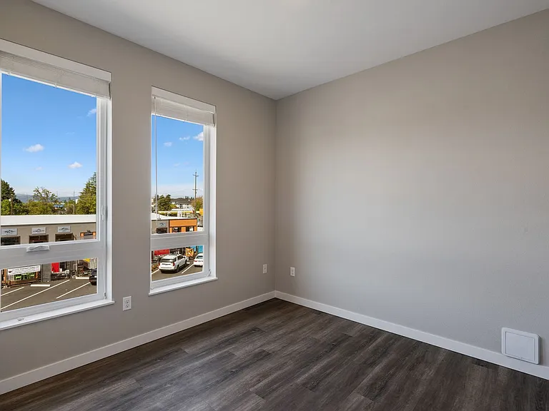 Rowan Oak Estates- Hillsboro — Photo 19