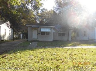 925 Mackinaw St, Jacksonville, FL 32254