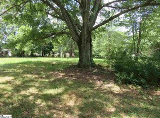 1108 Fairview Rd, Simpsonville, SC 29680