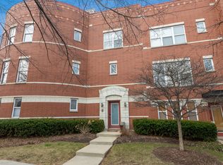 527 South Blvd, Evanston, IL 60202