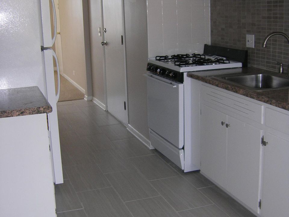1st image of 214 S Myrtle Ave #D