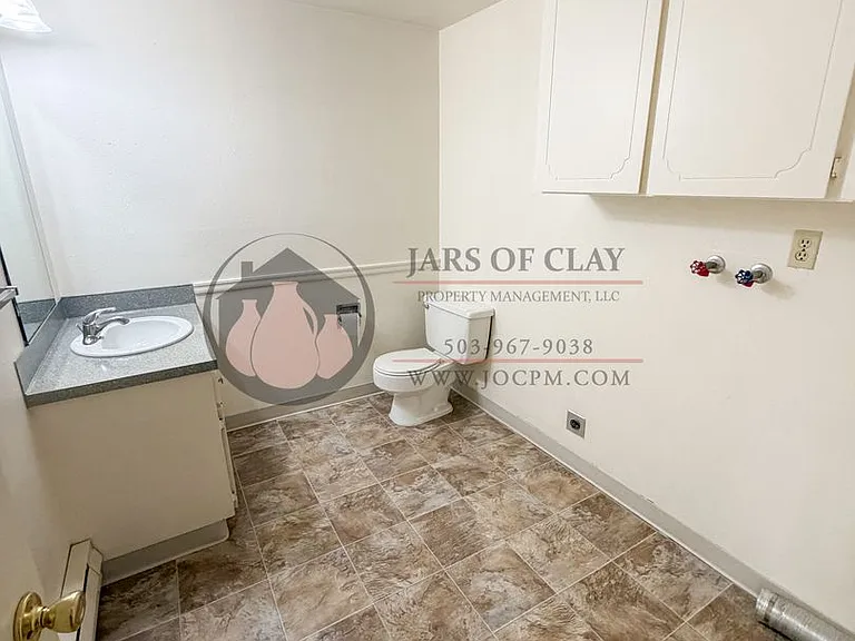 1214-1224 Dorval Ave NW — Photo 9