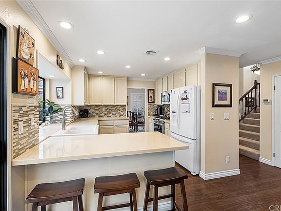 3rd image of 23634 Maricio Dr