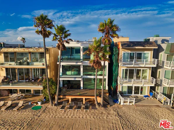 64 Surfside Ave #A, Surfside, CA 90743