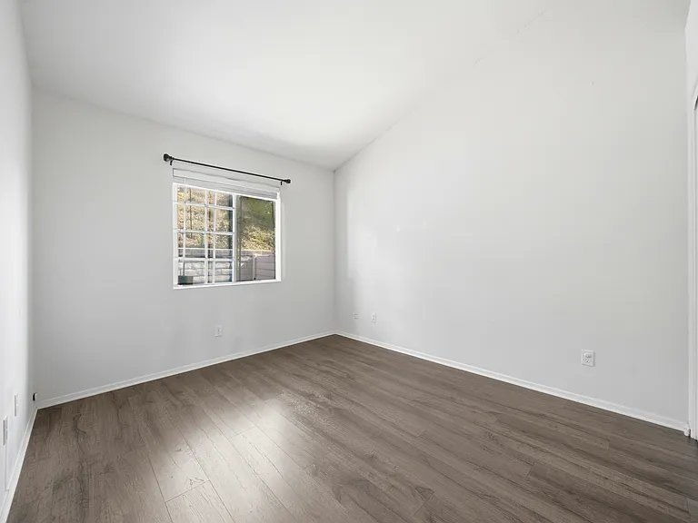 12874 Carriage Heights Way — Photo 12