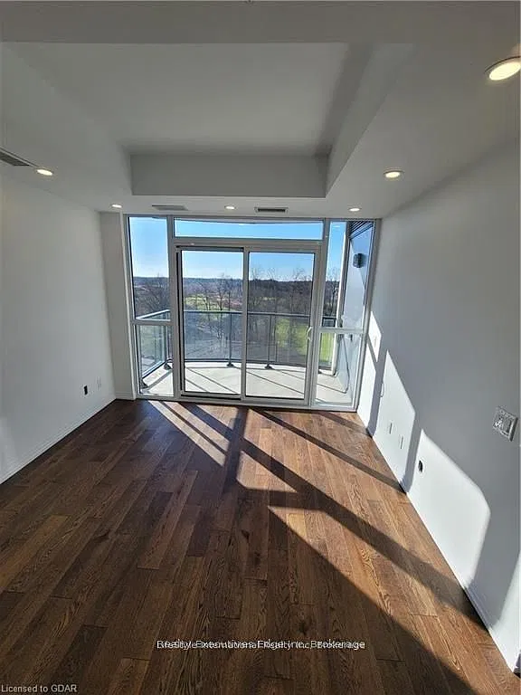 7711 Green Vista Gate — Photo 4