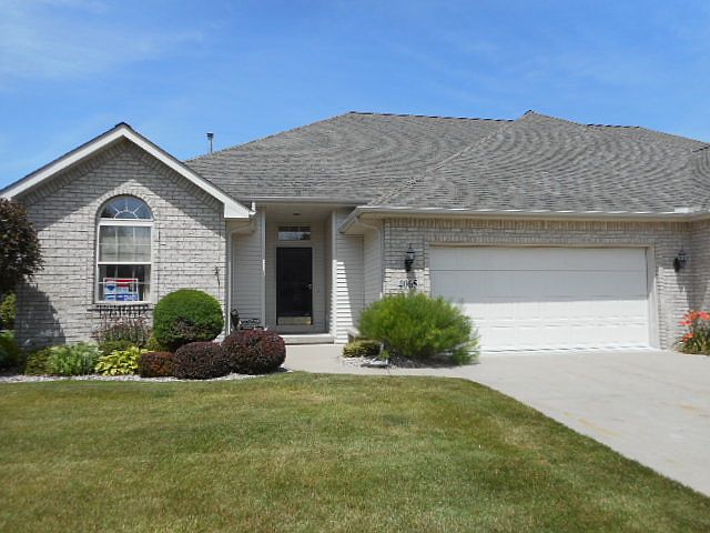 1st image of 4065 Creekwood Cir