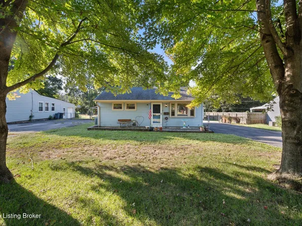 209 Granvil Dr, Louisville, KY 40218