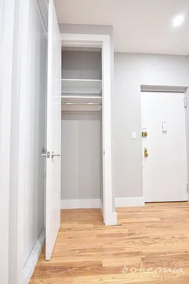 Rented by Bohemia Realty Group | media 18