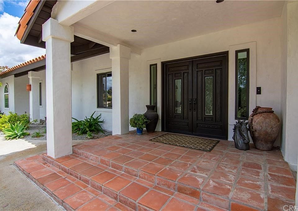 33565 Pauba Rd, Temecula, CA 92592 Zillow