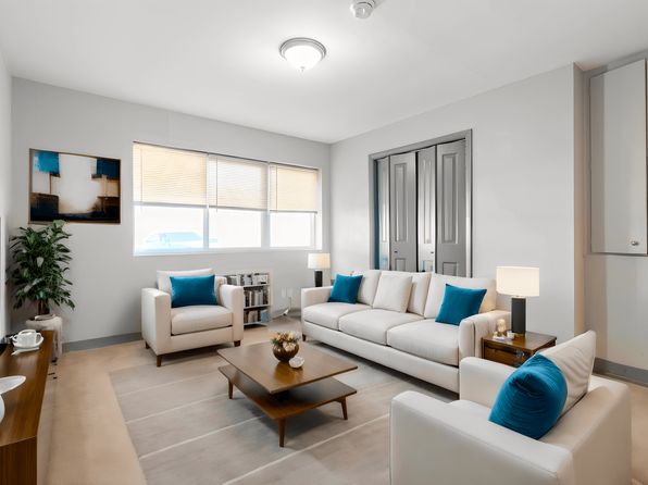 405 E College St #500-329