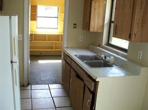3rd image of 5133 Lanette St