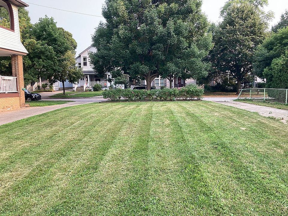 1st image of 9905 Foster Ave