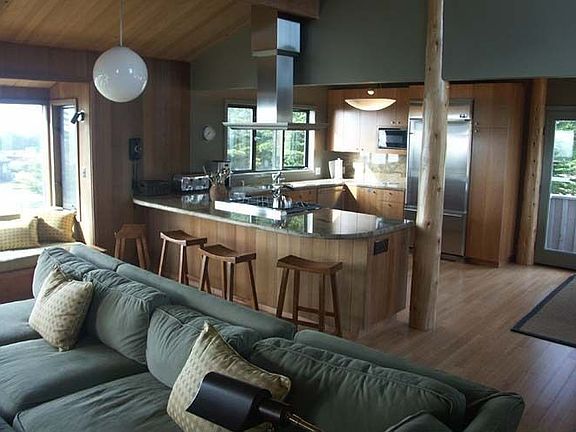 4th image of 36890 Green Cove Dr