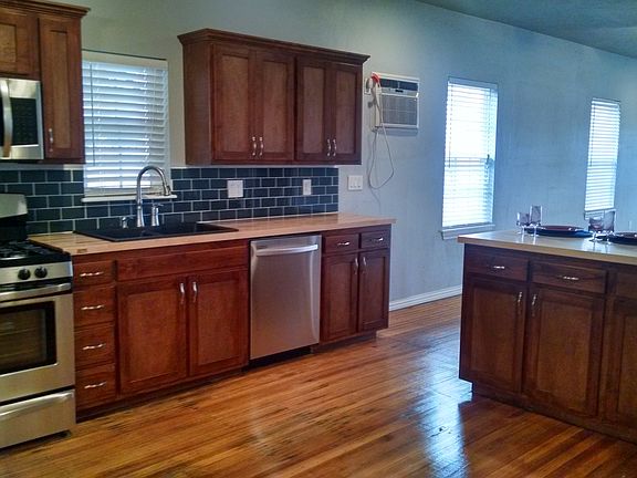 2nd image of 719 Gidding St