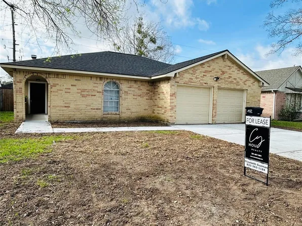 16207 Camino Del Sol Dr, Houston, TX 77083