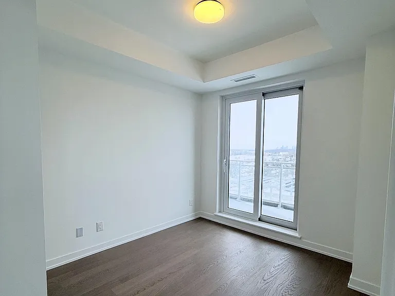 8888 Yonge St #902 — Photo 9