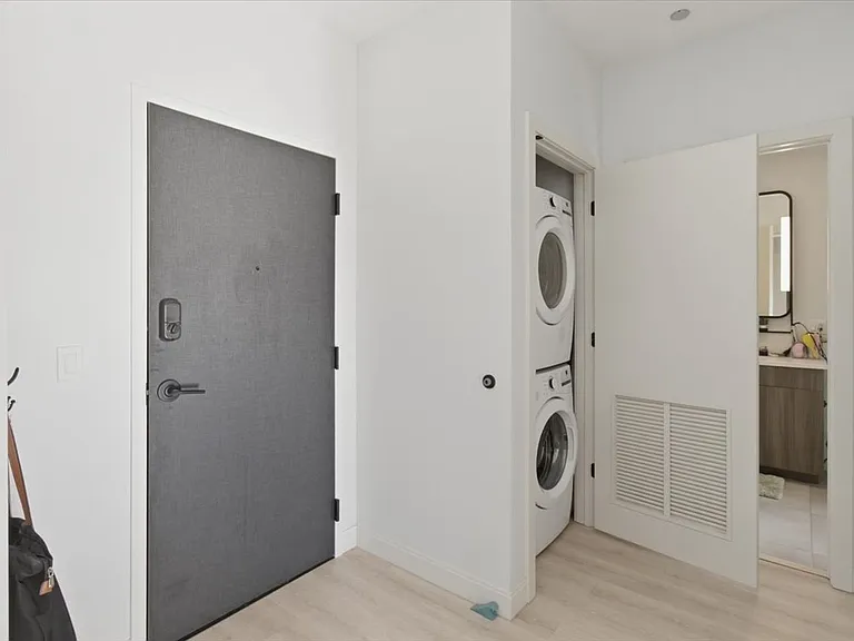 949 W Sunnyside Ave #507A — Photo 11