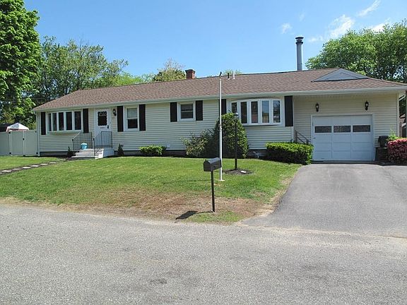 2nd image of 23 Falmouth Dr