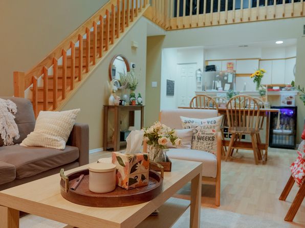 312 Greenbriar Dr Unit 6