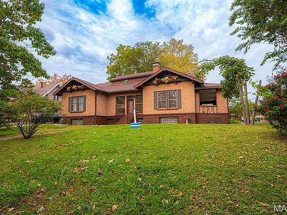 3rd image of 425 Rio Vista Dr