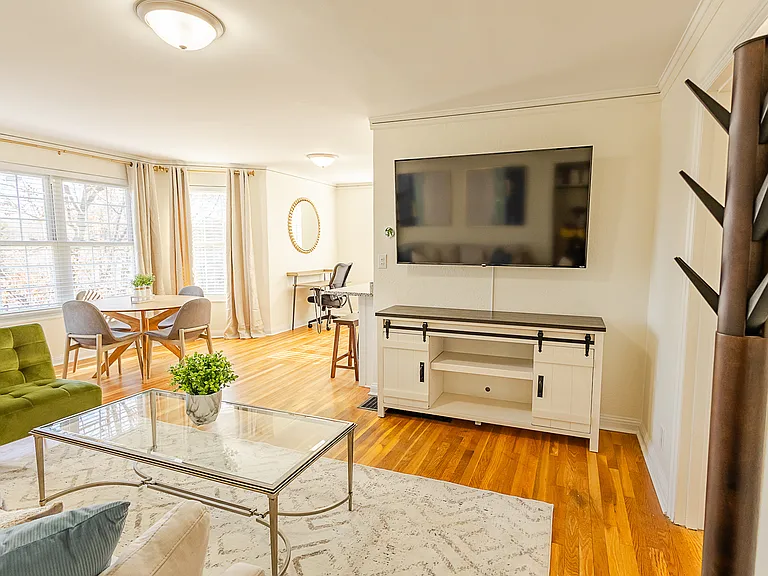 2519 S Dixie Dr #2 — Photo 3